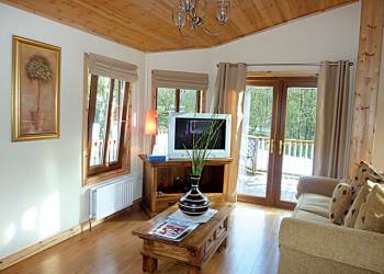 Charlesworth Lodges