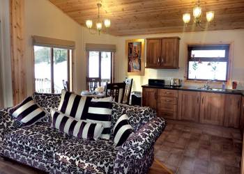 Charlesworth Lodges