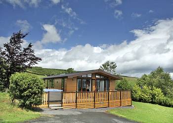 Belan Bach Lodges