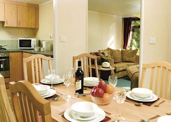 Athelington Hall Farm Lodges