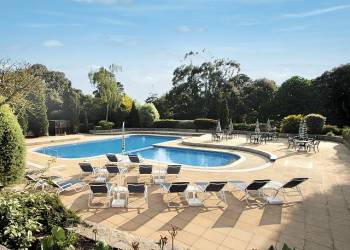Elmers Court Country Club