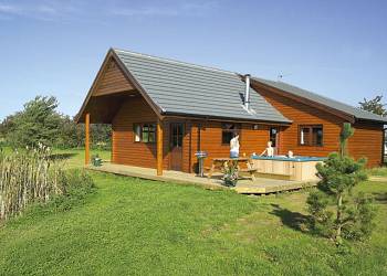 Westfield Lakeland Lodges