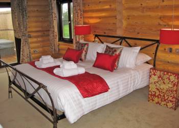 Weybread Lakes Lodges