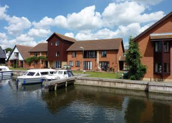 Ferry Marina