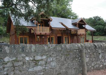 Glen Clova Lodges