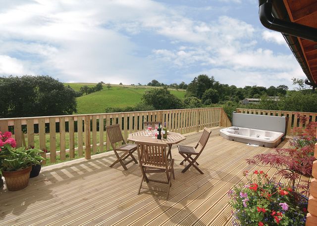 Pant Glas Farm Lodges